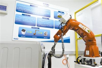 數(shù)字賦能，天津制造“智能接手” 當(dāng)數(shù)據(jù)說話、技術(shù)加碼、網(wǎng)絡(luò)賦能的乘法效應(yīng)